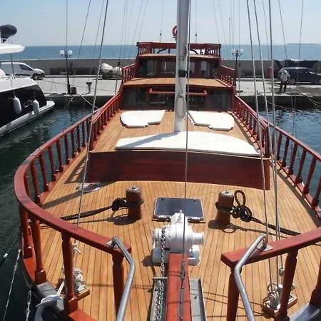 Monastery 1 Complex First Line Hotel Sweti Wlas